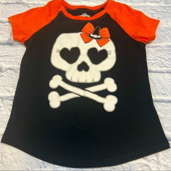 Halloween skeleton witch shirt size extra small - Picture 1 of 4